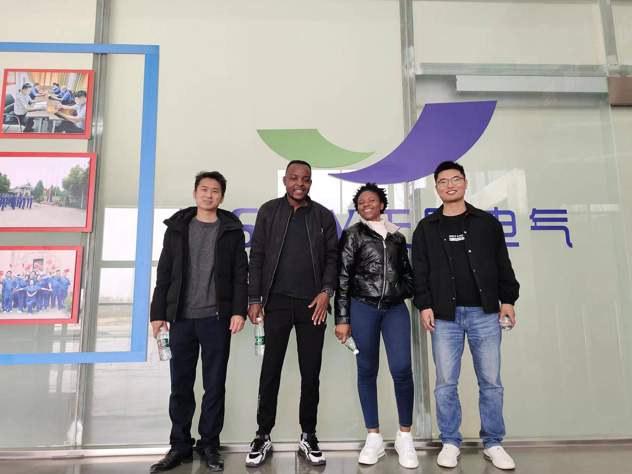 Welcome Nigerian customers to visit our factory