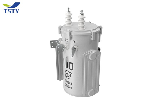 Single Phase Pole Mounted Transformer