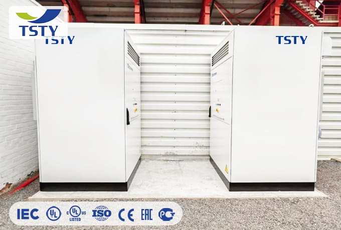 101kWh All-in-one Air-cooled ESS Cabinet