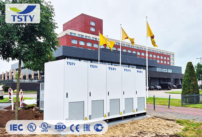 261 kWh All-in-one Liquid-cooled ESS Cabinet